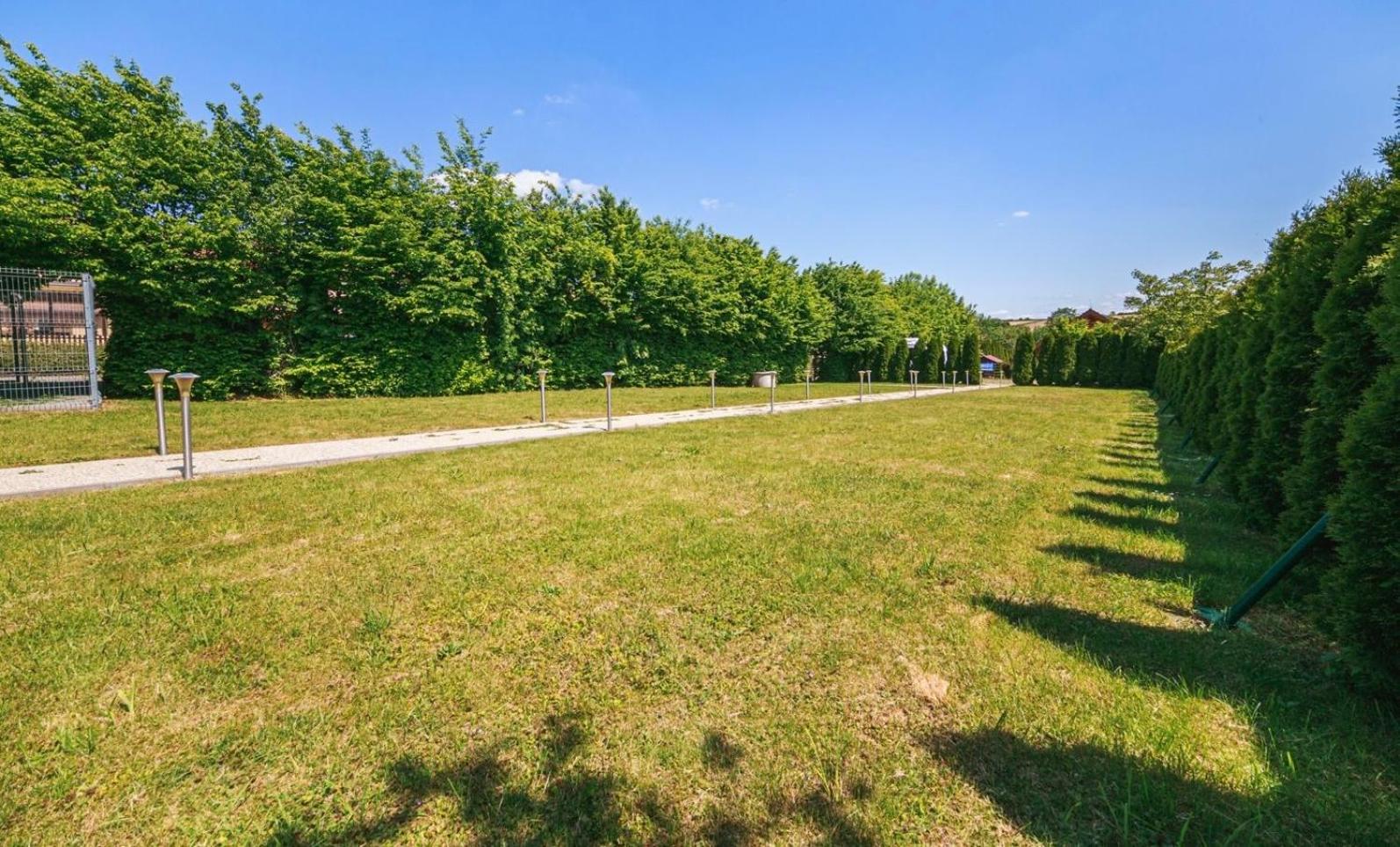 Apartmany, Penzion, Wellness U Zlate Rybky Vyskov Exterior photo